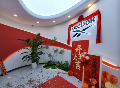 �Ϻ��в���ҵ���ܲ��깤������������ҵ������