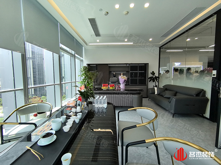 ��˾����